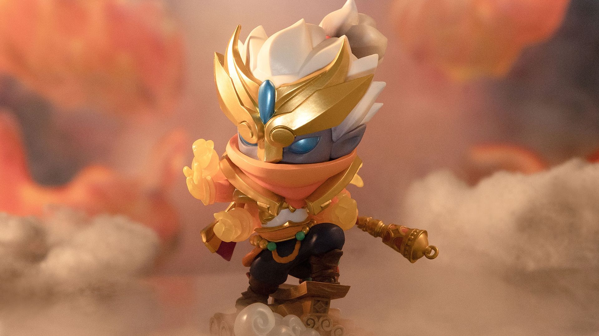 01.God-Staff-Jax_Figure.jpg
